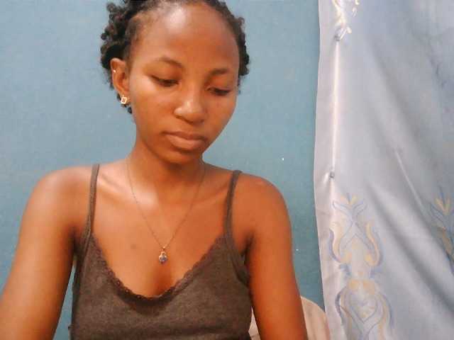 Sorayah1 live cam on BongaCams