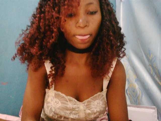Sorayah1 live cam preview