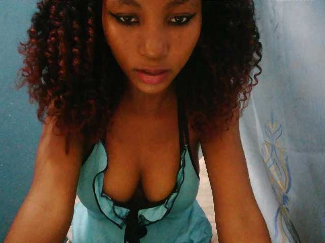 Sorayah1 live cam preview