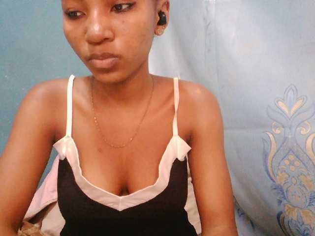 Sorayah1 live cam on BongaCams