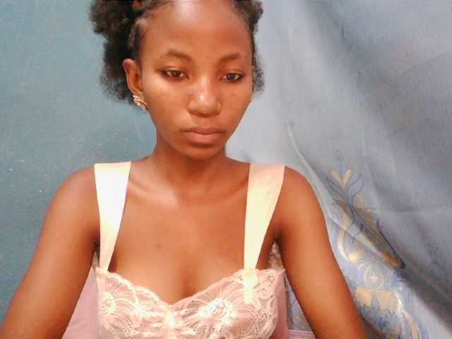Sorayah1 webcam bongacams model stream image