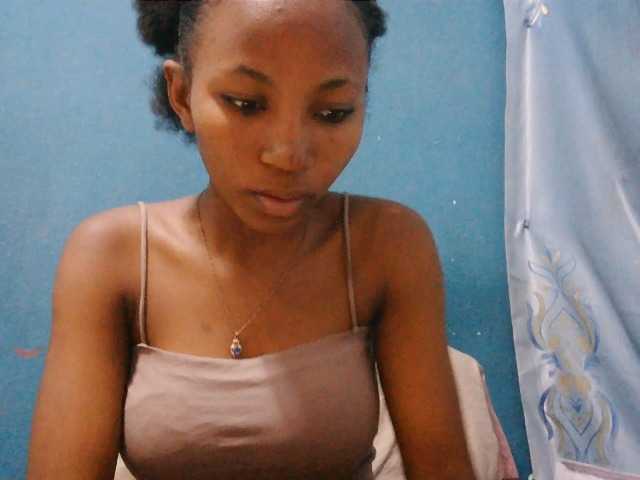 Sorayah1 live cam on BongaCams