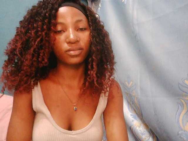 Sorayah1 webcam bongacams model stream image