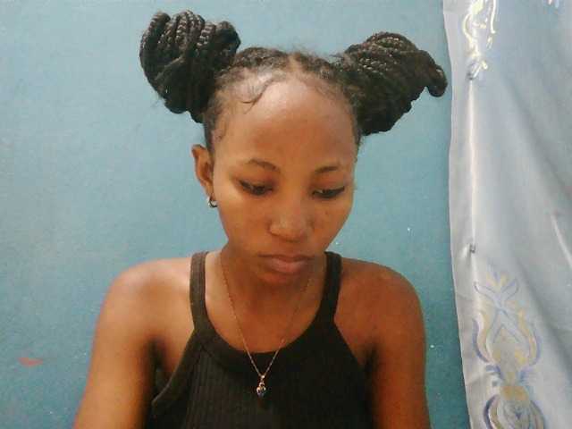 Sorayah1 live cam on BongaCams