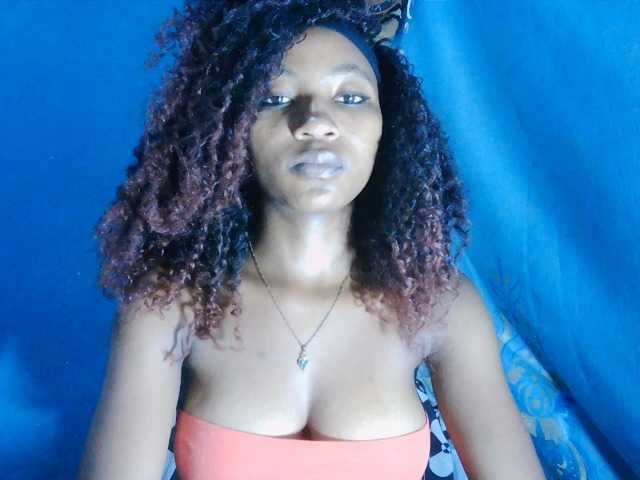 Sorayah1, live now on BongaCams