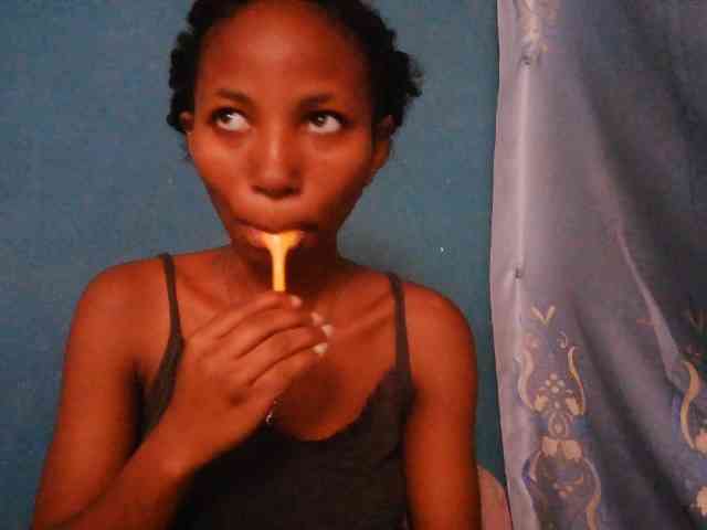 Sorayah1 webcam