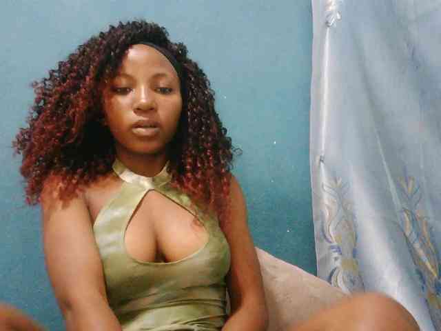 Sorayah1 webcam