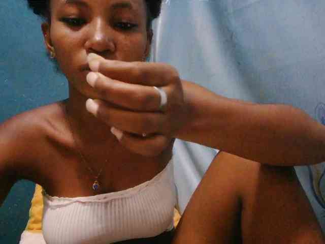 Sorayah1 webcam