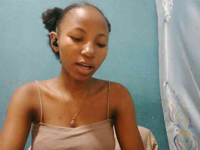 Sorayah1 webcam