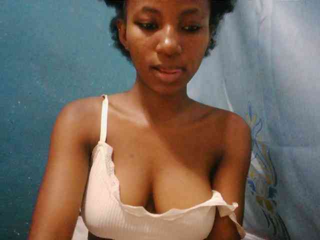 Modèle: Sorayah1