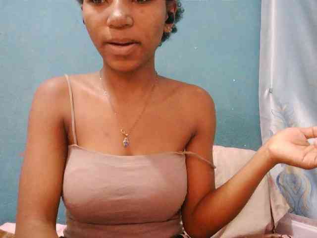 Sorayah1 webcam