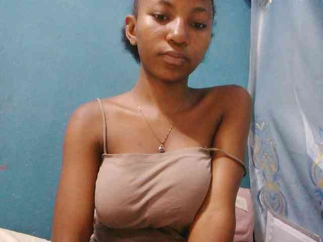 Sorayah1 webcam