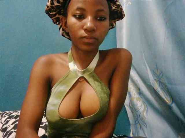 Sorayah1 webcam