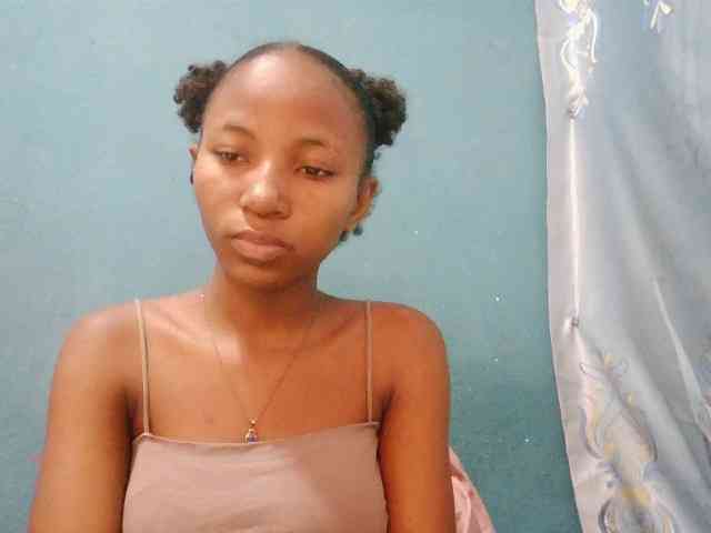 Sorayah1 webcam