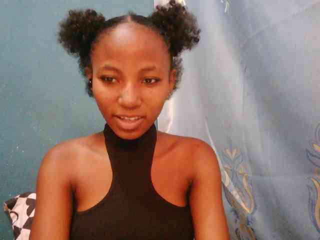 Sorayah1 webcam