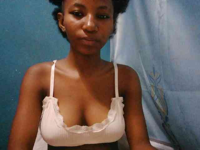 Sorayah1 webcam