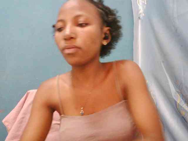 Sorayah1 webcam