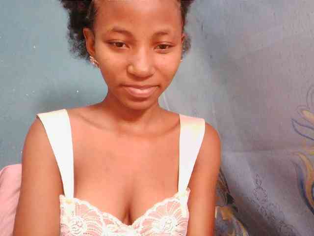 Sorayah1 webcam