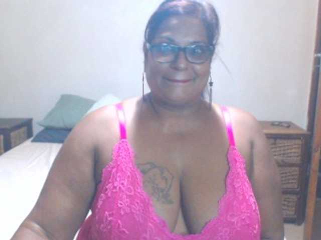 INDIANFLIRT17