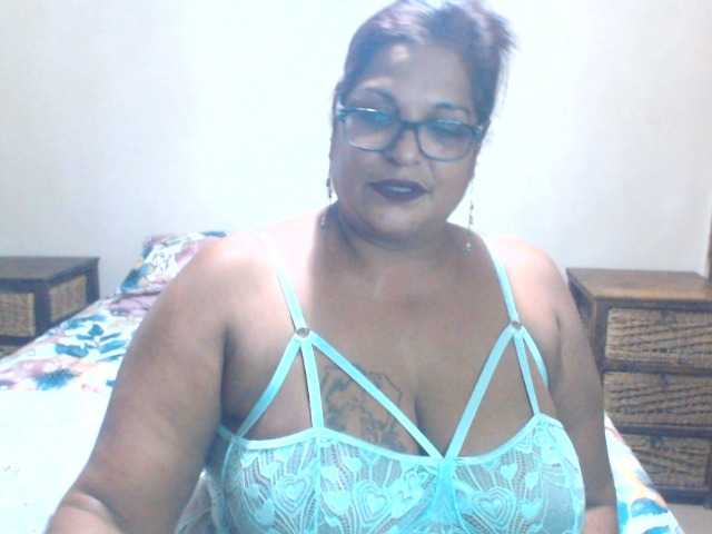 INDIANFLIRT17