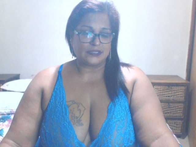INDIANFLIRT17