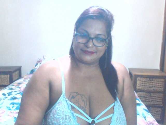 INDIANFLIRT17