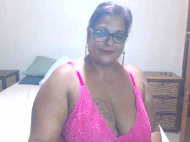 INDIANFLIRT17
