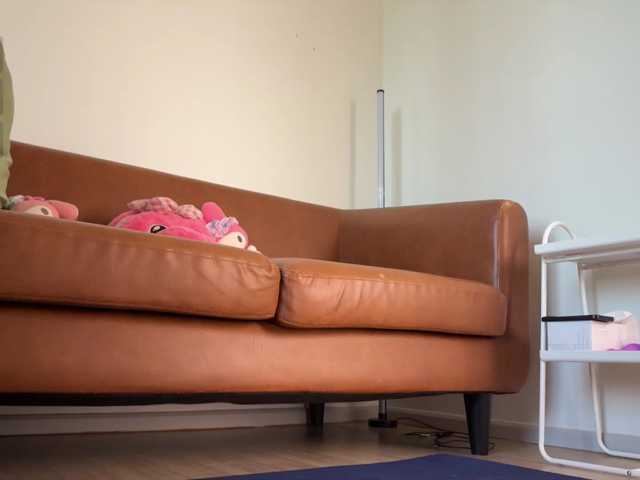 Live трансляция Elliemiu - slutnetki.online