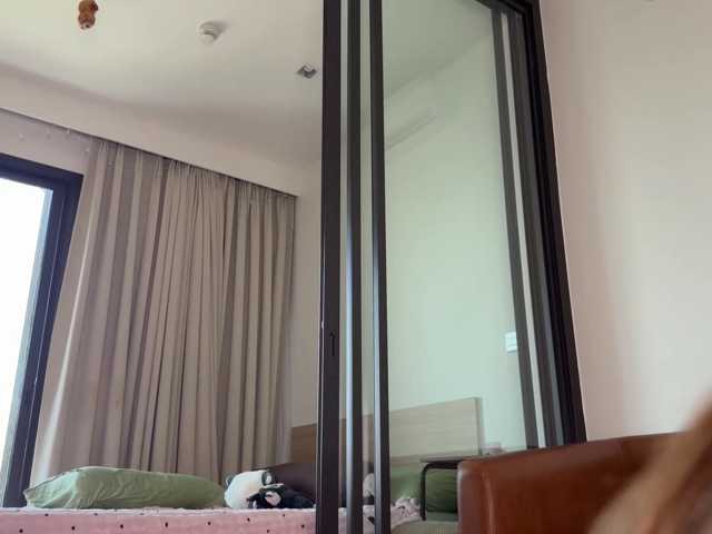 Elliemiu live cam on BongaCams