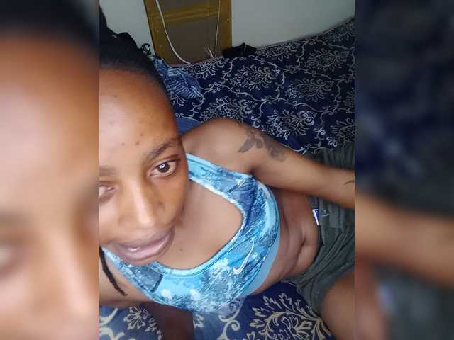 DarkDesireJ live cam on BongaCams