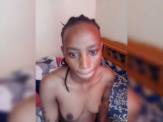 DarkDesireJ live cam preview