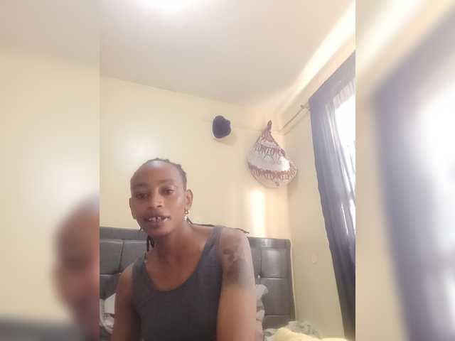 DarkDesireJ live cam on BongaCams