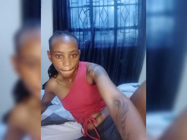 DarkDesireJ live cam on BongaCams
