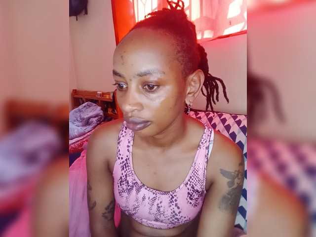 DarkDesireJTeaserTracy1 live cam on BongaCams