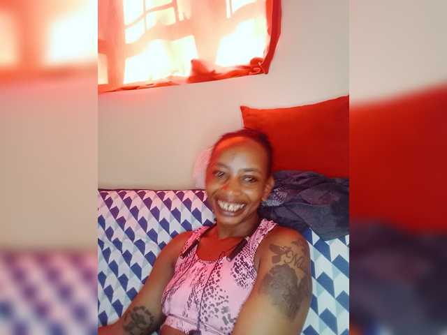 DarkDesireJTeaserTracy1