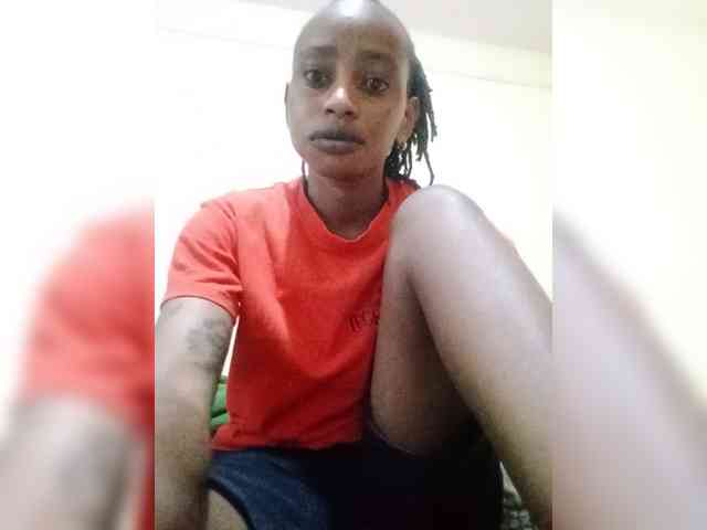 DarkDesireJ webcam