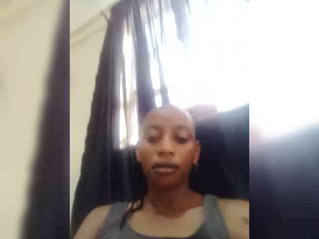 DarkDesireJ webcam