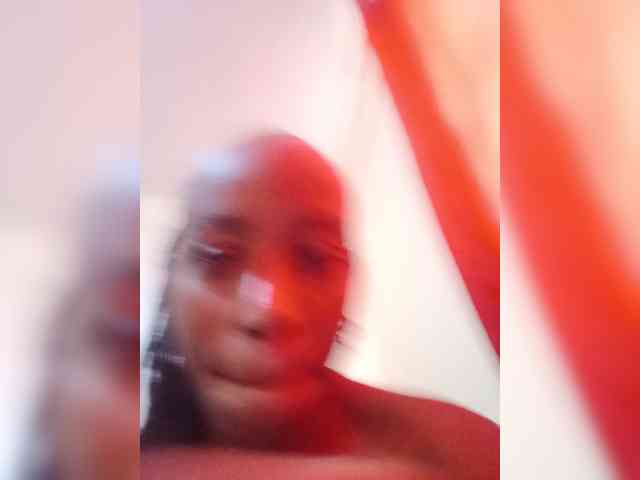 DarkDesireJ webcam