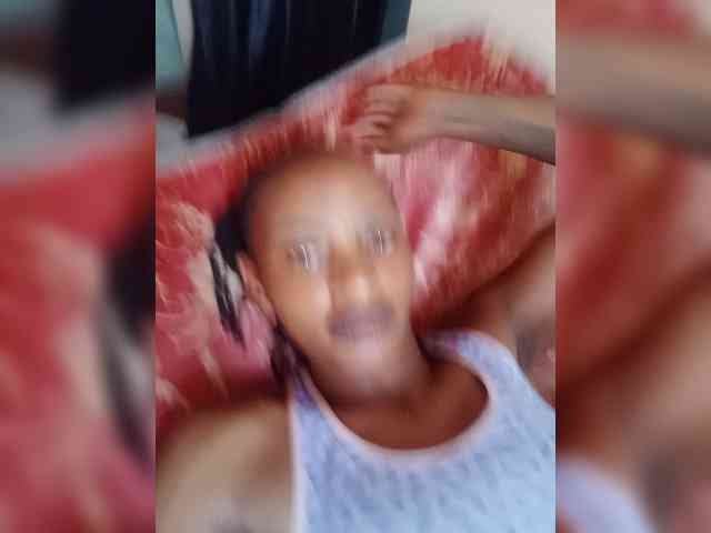 DarkDesireJ webcam