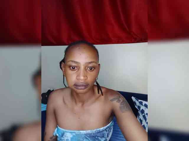DarkDesireJ webcam