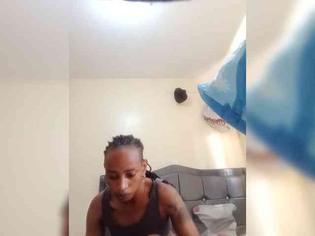 DarkDesireJ webcam