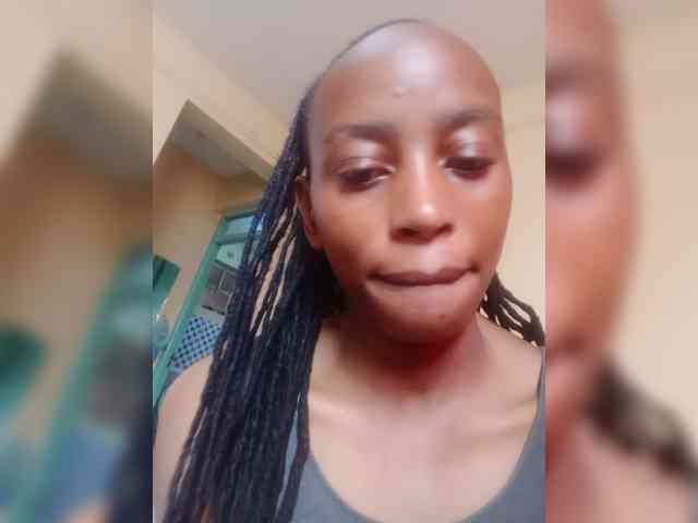 DarkDesireJ webcam