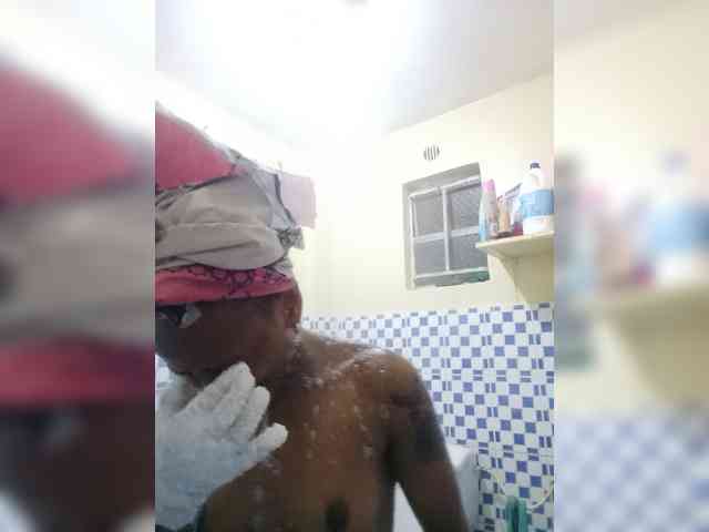 DarkDesireJ webcam