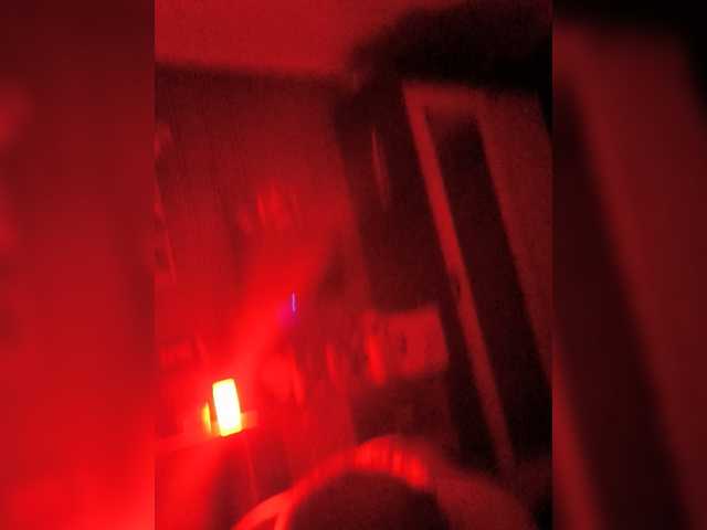 Nellya32216 live cam on BongaCams