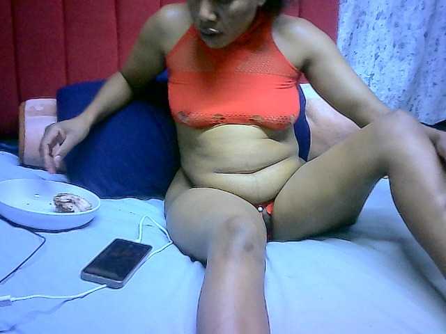 SexyShy live cam on BongaCams