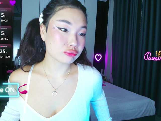 xxxsexaxion7 live cam on BongaCams