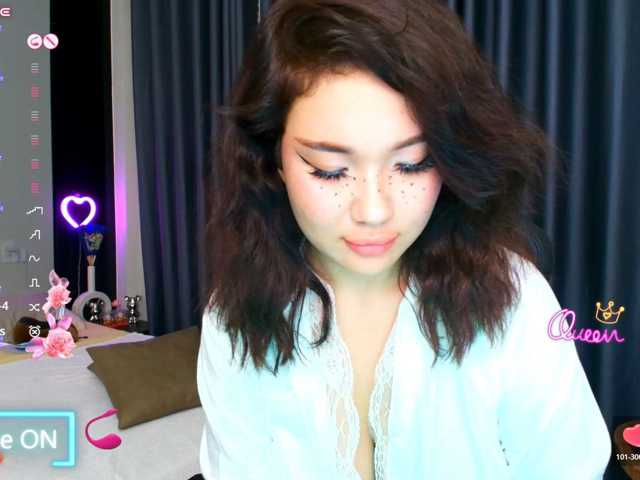 xxxsexaxion7 live cam on BongaCams