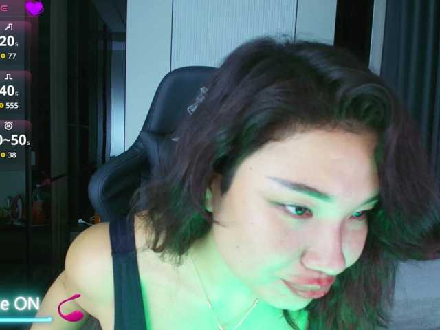 xxxsexaxion7 live cam on BongaCams