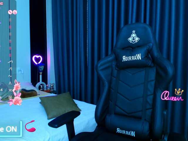 xxxsexaxion7 live cam on BongaCams