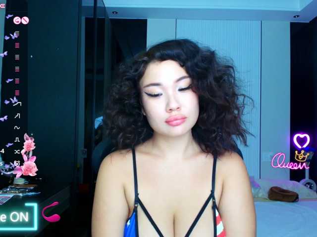 xxxsexaxion7 live cam on BongaCams
